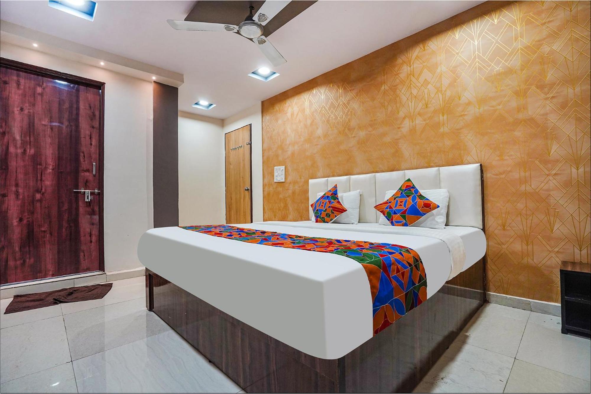 נאגפור Fabhotel Olive Stay Inn מראה חיצוני תמונה