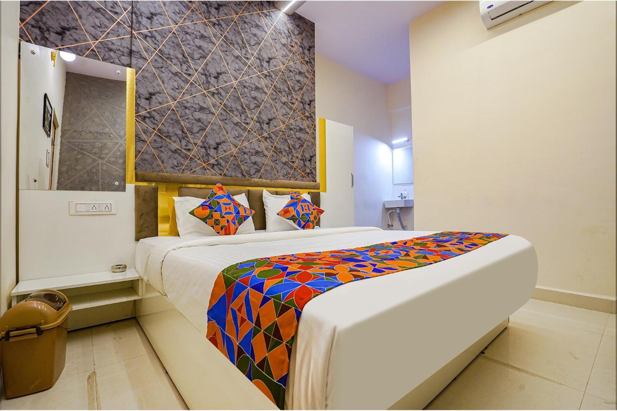 נאגפור Fabhotel Olive Stay Inn מראה חיצוני תמונה